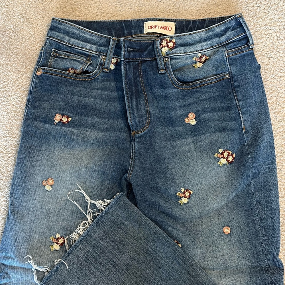 Driftwood floral jeans🌸❤️